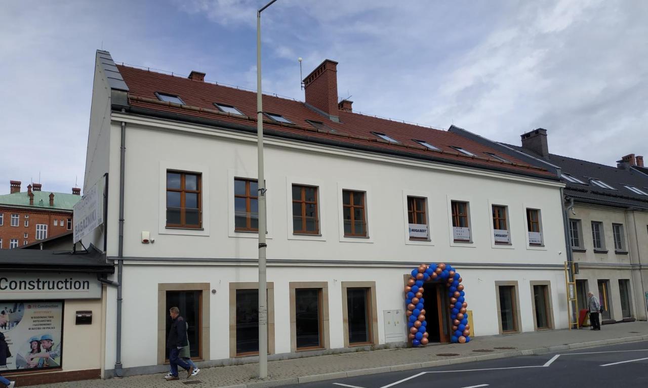 Apartament"Nad Niwka 6" Z Zamykanym Bezplatnym Parkingiem ビエルスコ・ビアバ エクステリア 写真